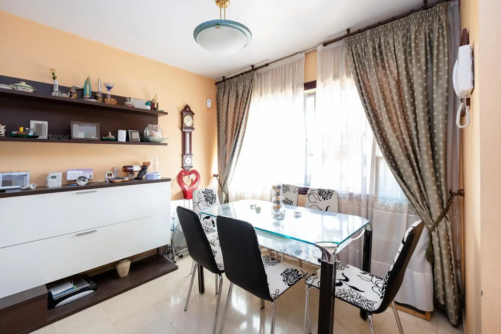 Dining room of Detached homes for sale in Granada  with Air Conditioner, Heating and Private garden
