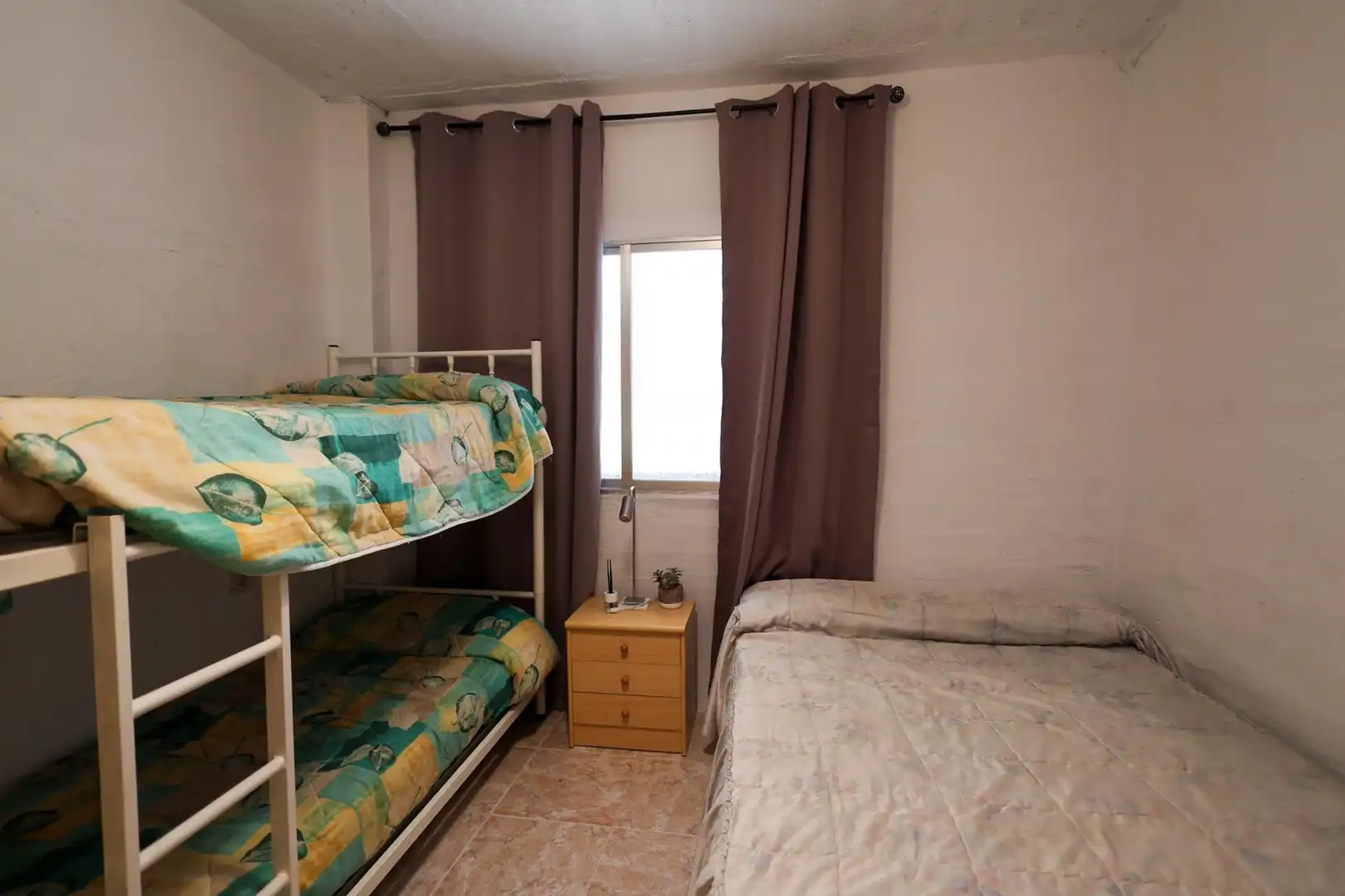 Dormitori de Casa o xalet en venda en Cogollos de la Vega amb Piscina