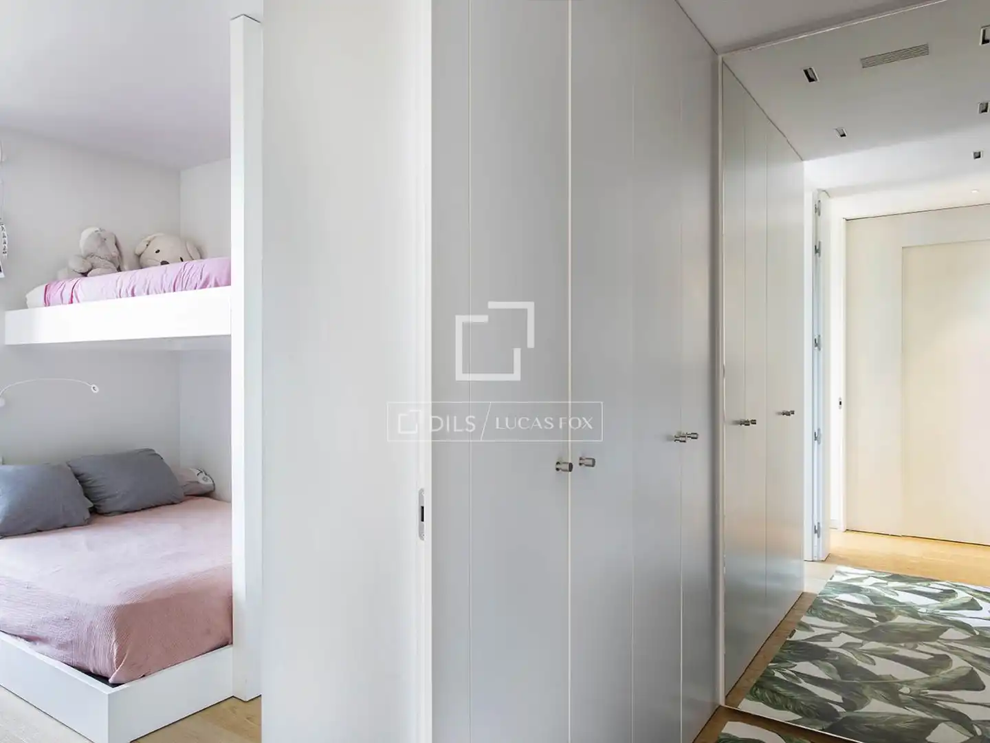 Bedroom of Houses for rent in Barcelona  with Air Conditioner, Heating and Private garden