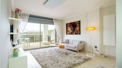 Foto 5 von Wohnung zum Verkauf in Urbanizacion Torre Esteril, 100, Los Arqueros - Puerto del Almendro, Benahavís