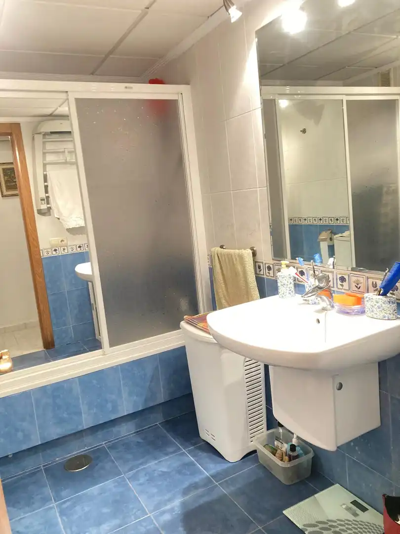 Piso en venta en Calle Ramón y Cajal, Las Piscinas Naturales