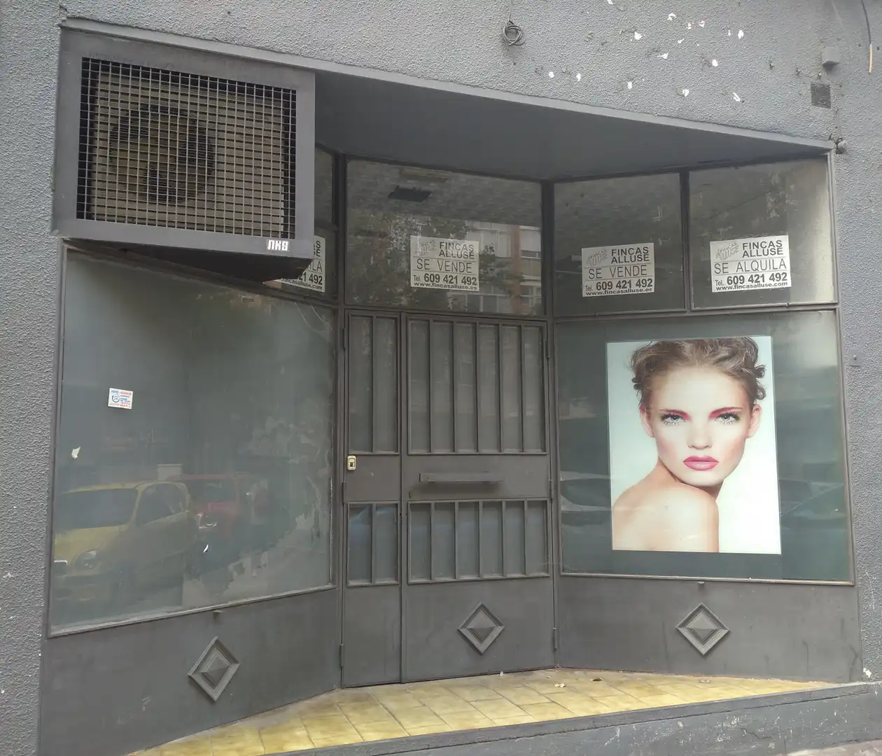Local comercial en venta en Calle de Roger de Flor 3