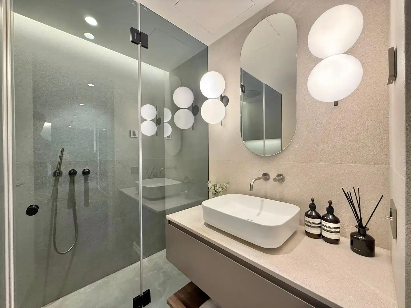 Bany de Apartament en venda en Calvià amb Aire condicionat, Calefacció i Jardí privat