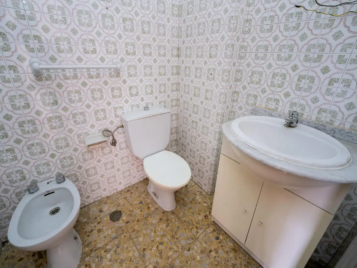 Bathroom of Flat for sale in Ponferrada  with Storage room