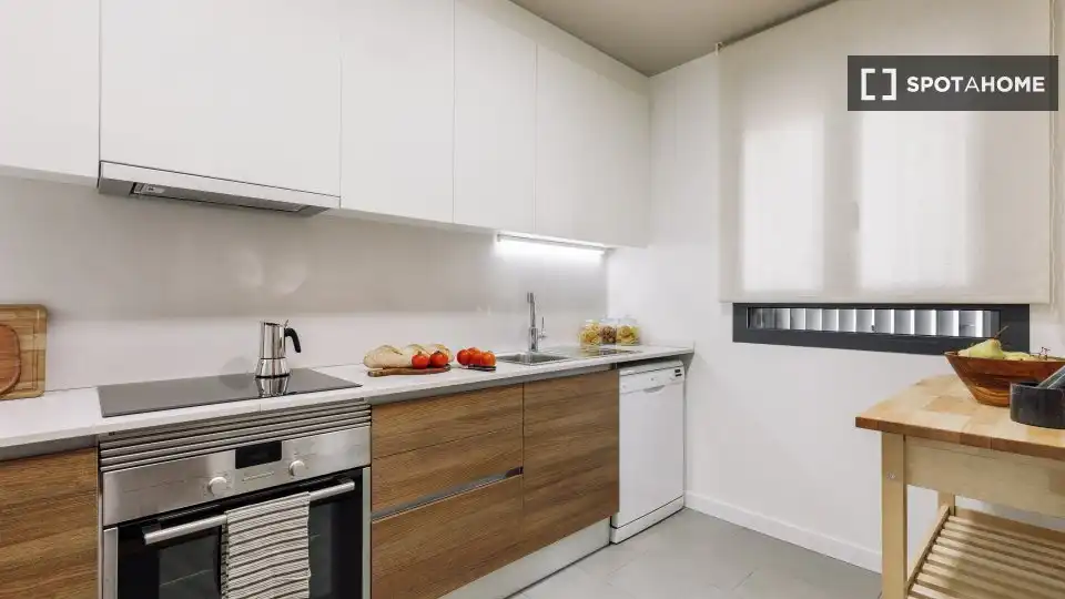 Kitchen of Flat for rent in Barcelona  with Air Conditioner, Heating and Furnished