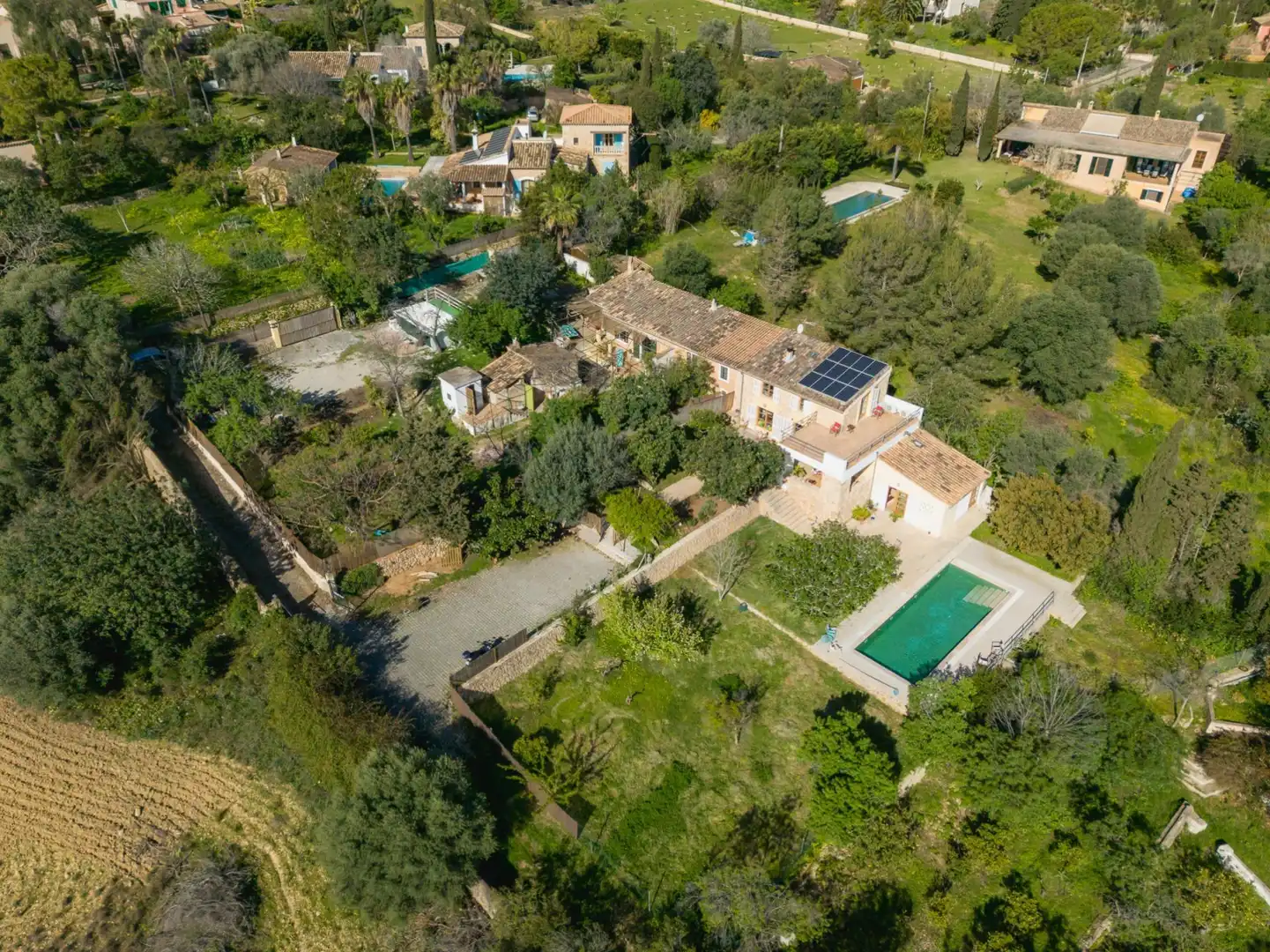 Vista exterior de Casa o xalet en venda en  Palma de Mallorca amb Parquet, Terrassa i Traster