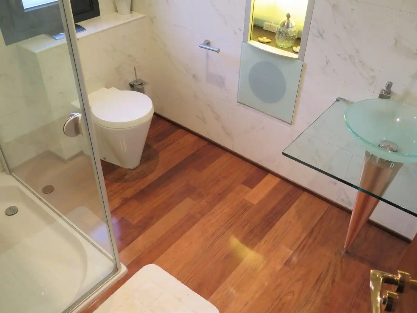Bathroom of Houses for sale in L'Escala  with Air Conditioner, Heating and Private garden