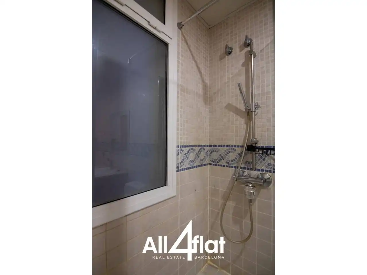 Piso con terraza en venta en Calle DIPUTACIO, imagen 28