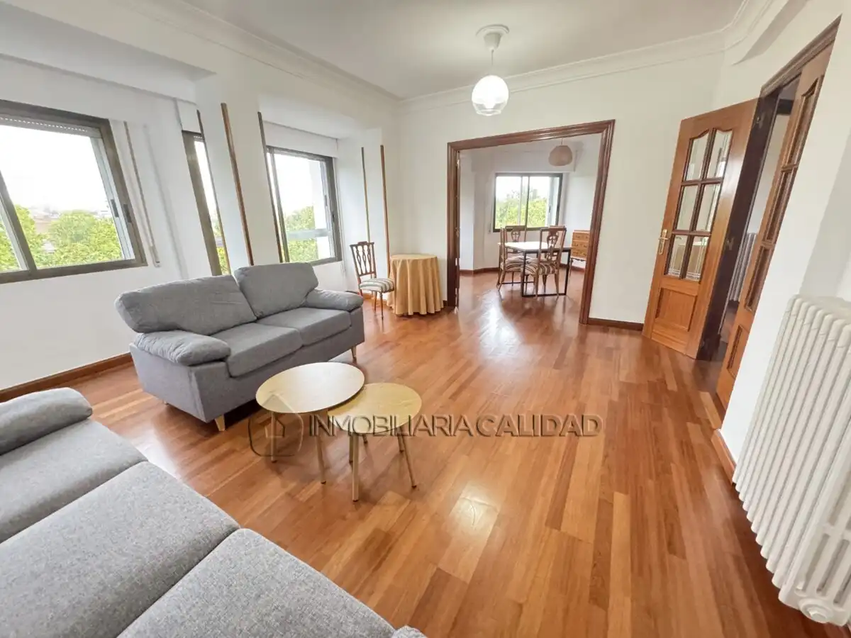 Wohnzimmer von Wohnung zur Miete in Burgos mit Heizung und Möbliert