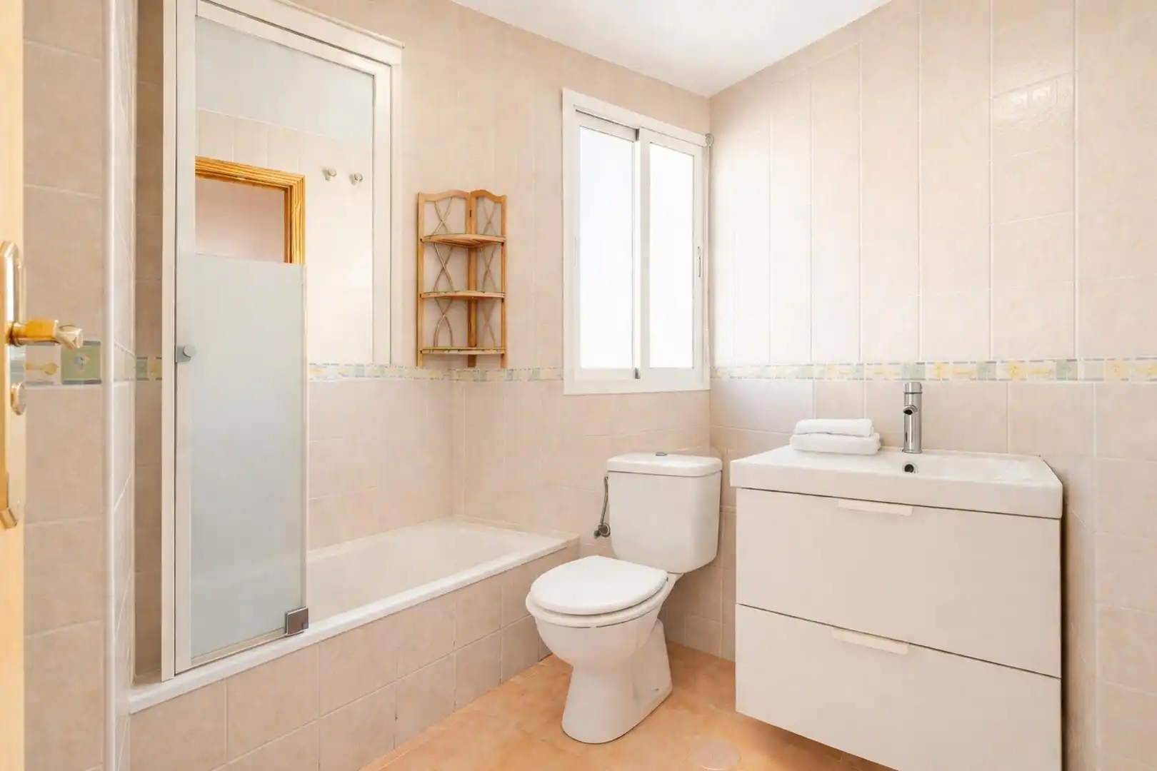 Penthouse with terrace for sale in Estepona Pueblo, imagen 33