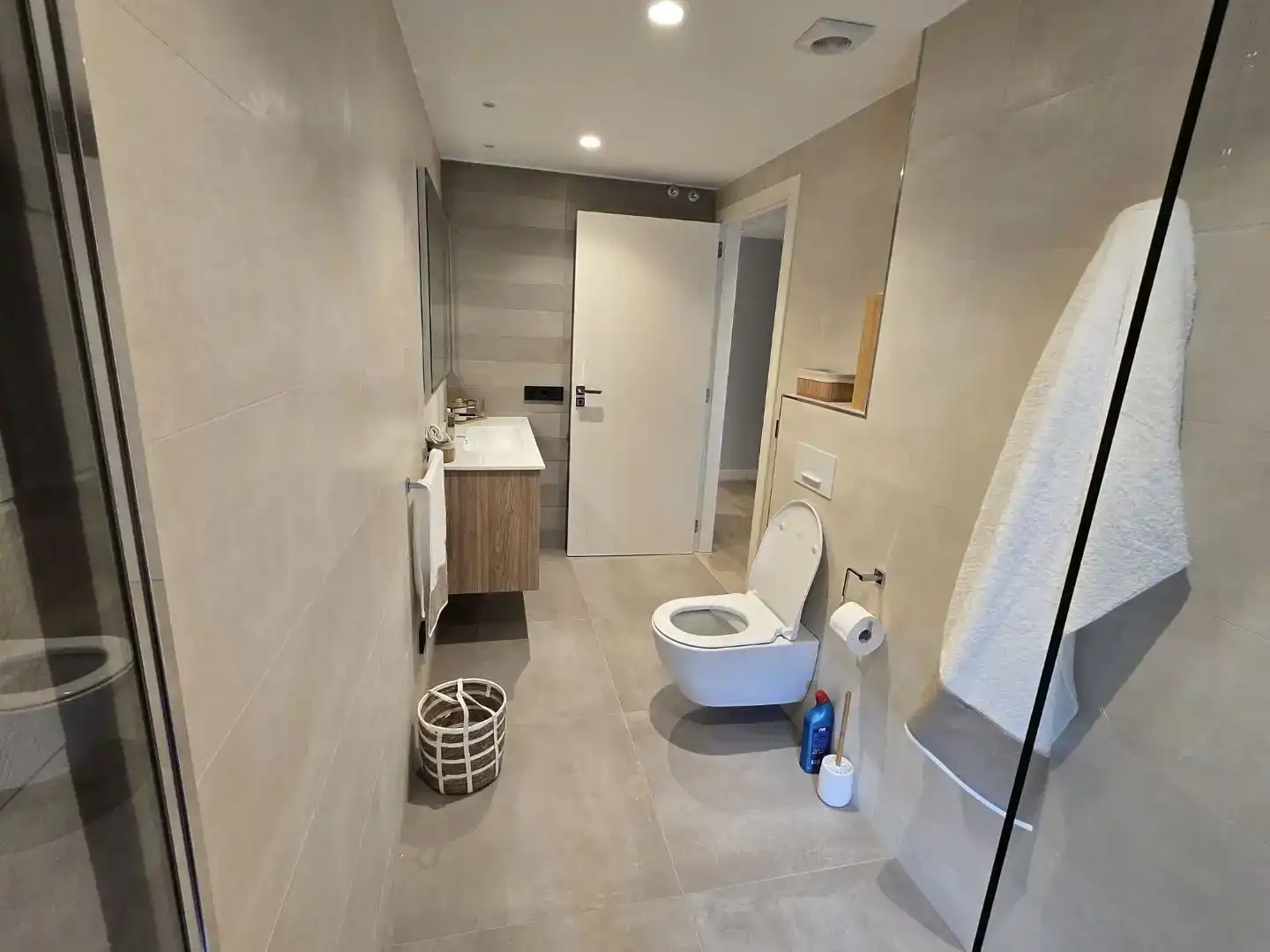 Baño de Piso de alquiler en Campus Norte - San Caetano
