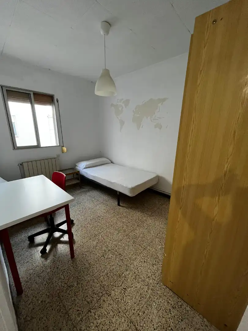 Bedroom of Flat for rent in Lleida  with Furnished, Oven and Washing machine