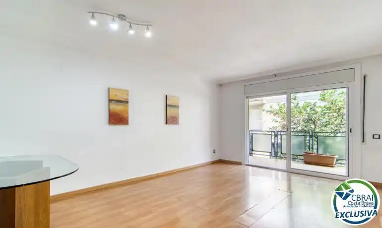 Living room of Flat for sale in Roses  with Heating, Terrace and Oven