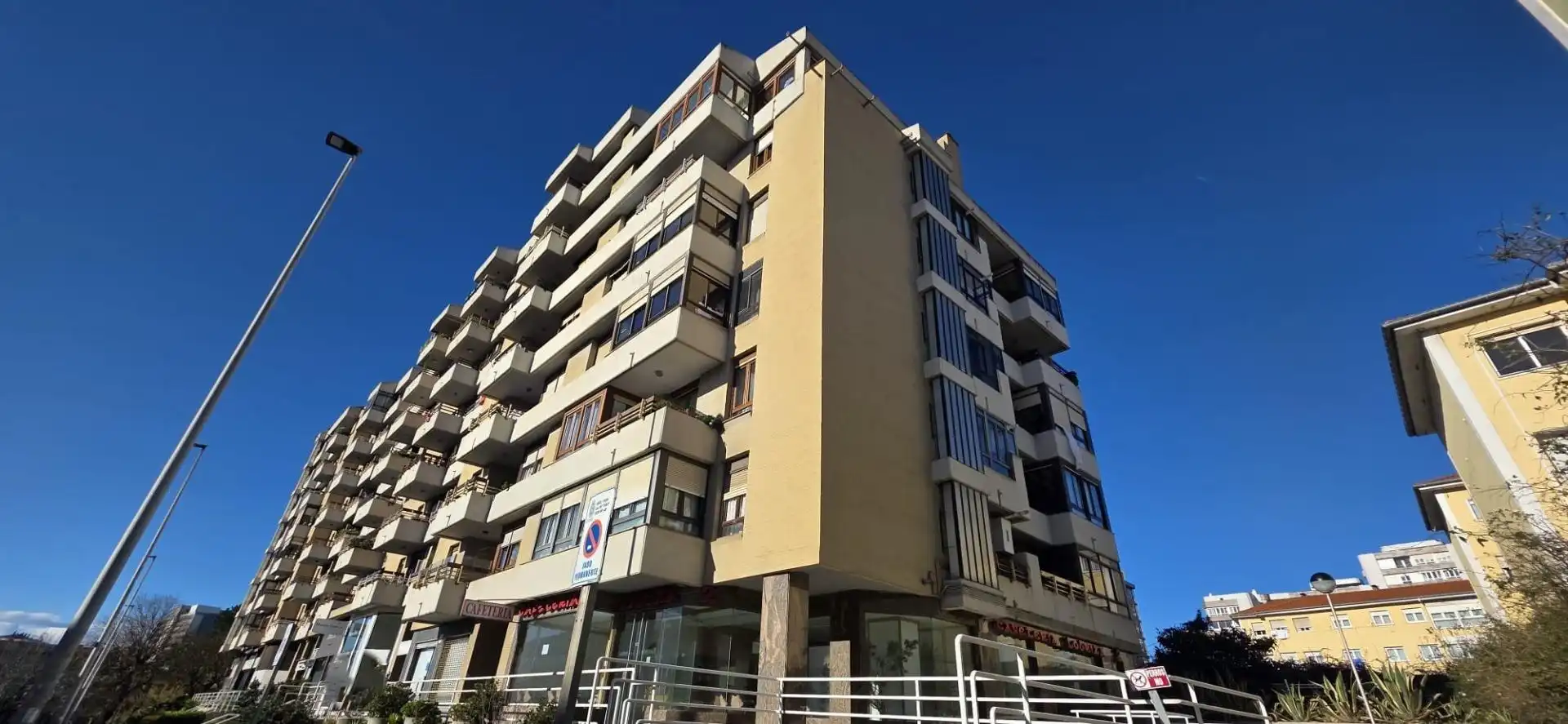 Vista exterior de Pis en venda en Santander amb Calefacció i Traster