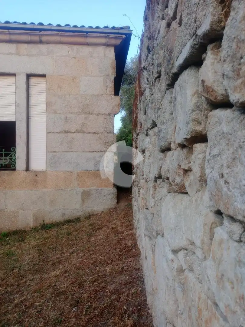 Vista exterior de Casa o xalet en venda en Ourense Capital  amb Jardí privat