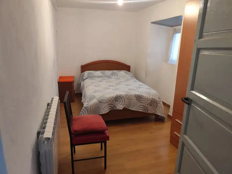 Habitación de Casa o chalet en venta en Salas con Trastero y Amueblado