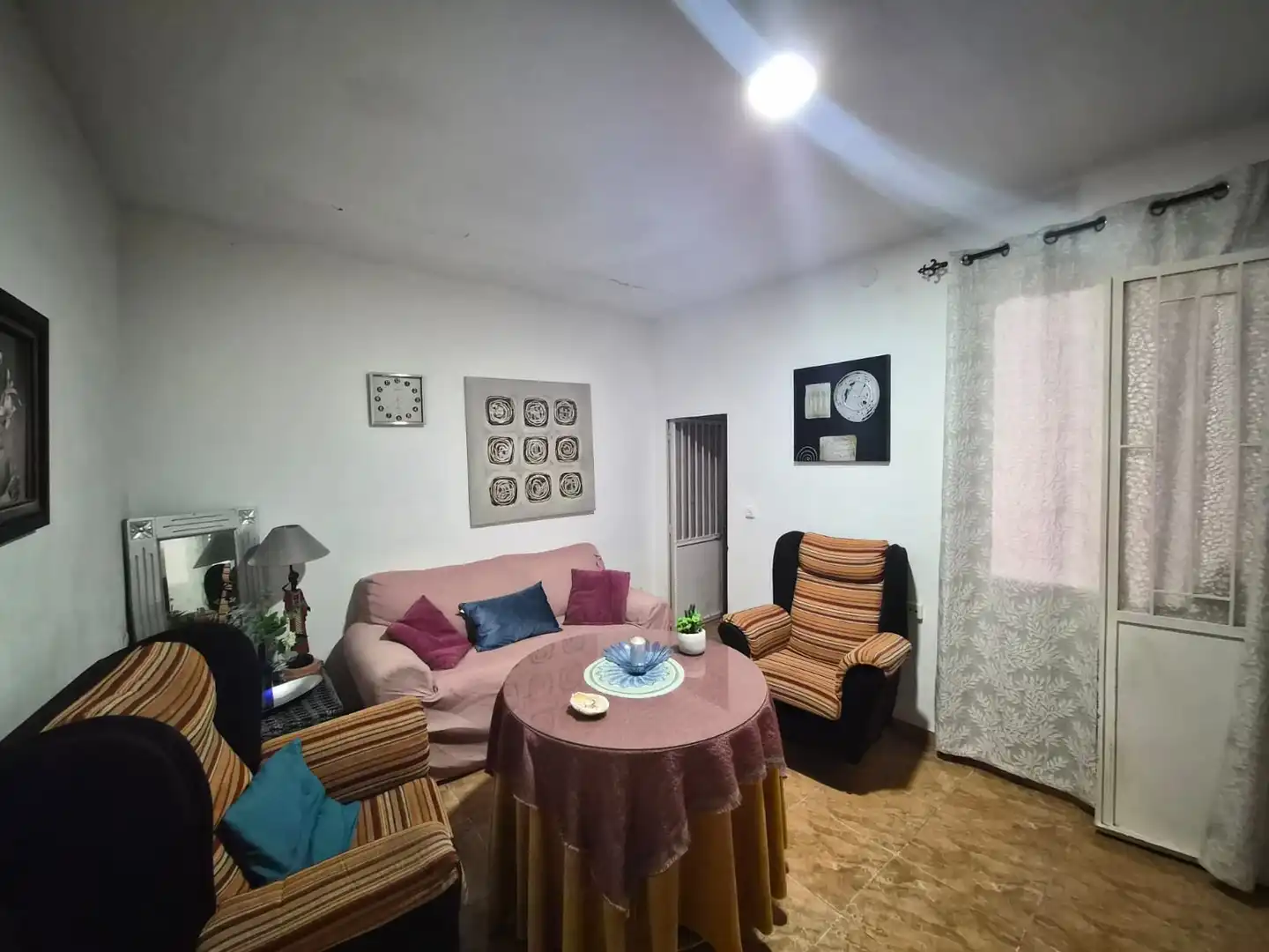 Sala d'estar de Casa o xalet en venda en Villagonzalo amb Moblat