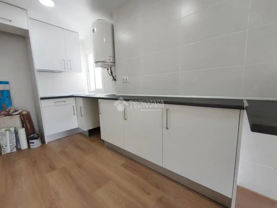 Kitchen of Flat for sale in Alcorcón  with Parquet flooring