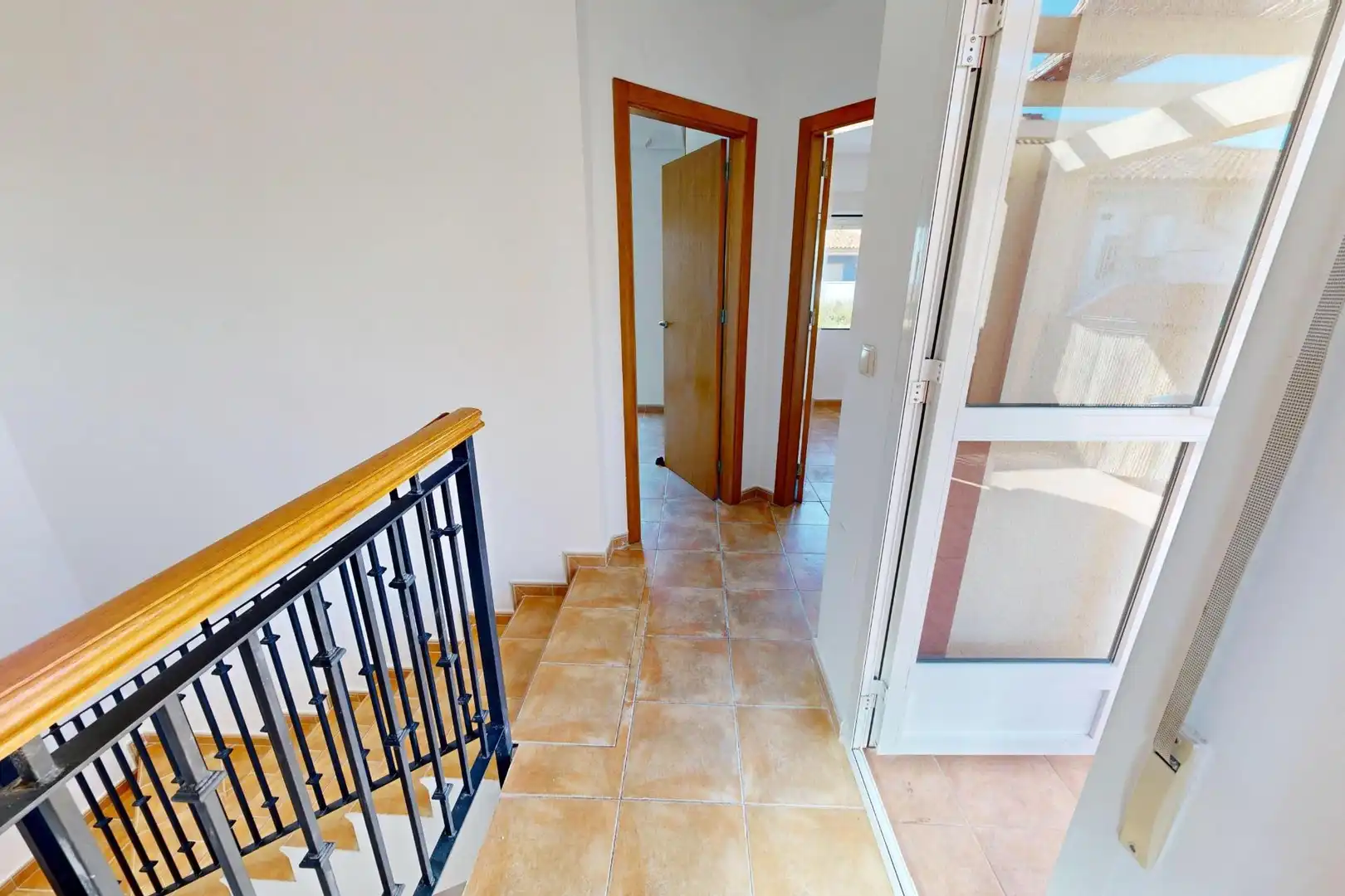 Casa adosada en venta en Cartagena con Terraza, Trastero y Balcón