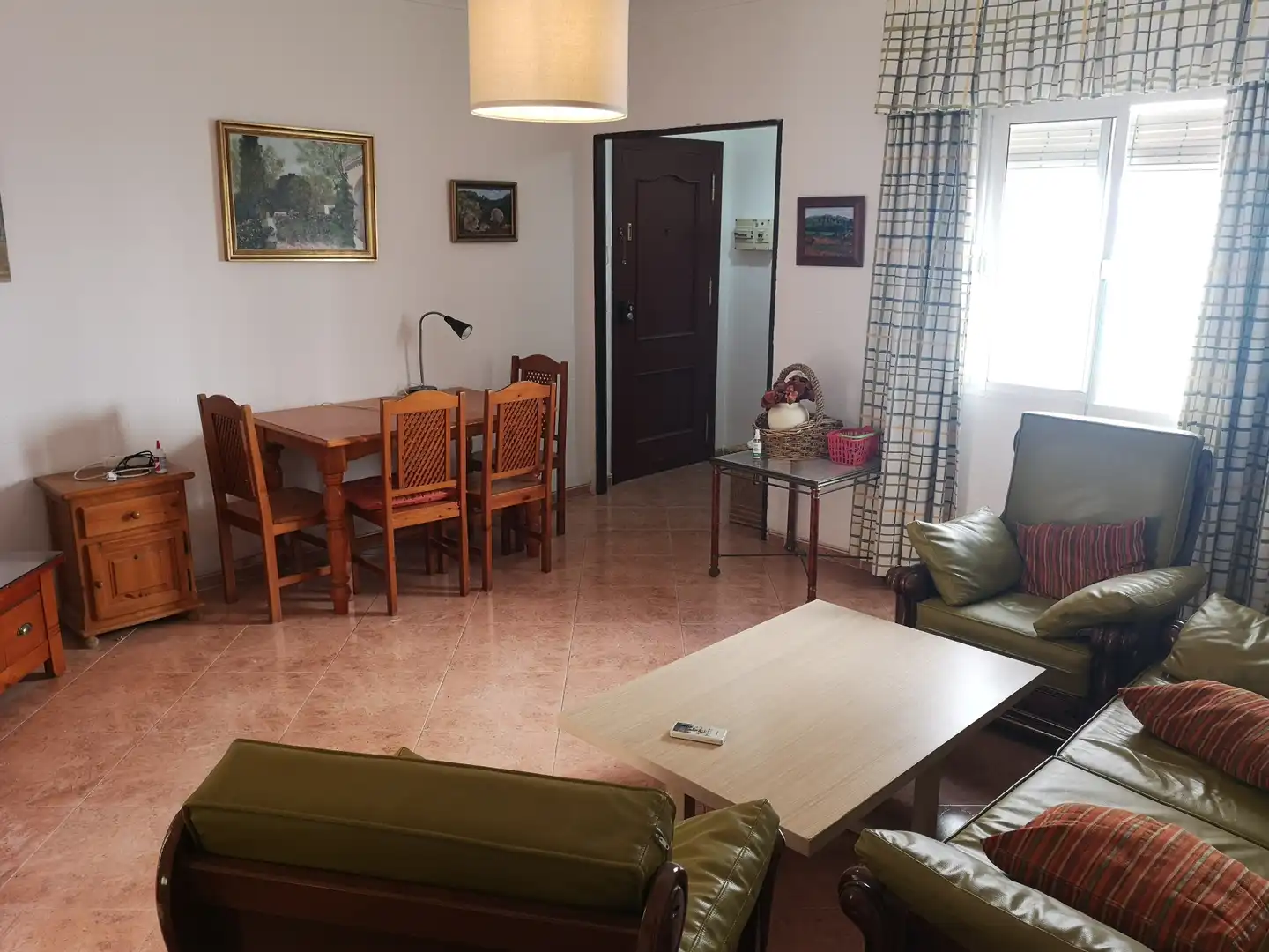 Sala d'estar de Pis en venda en Sevilla amb Aire condicionat i Balcó