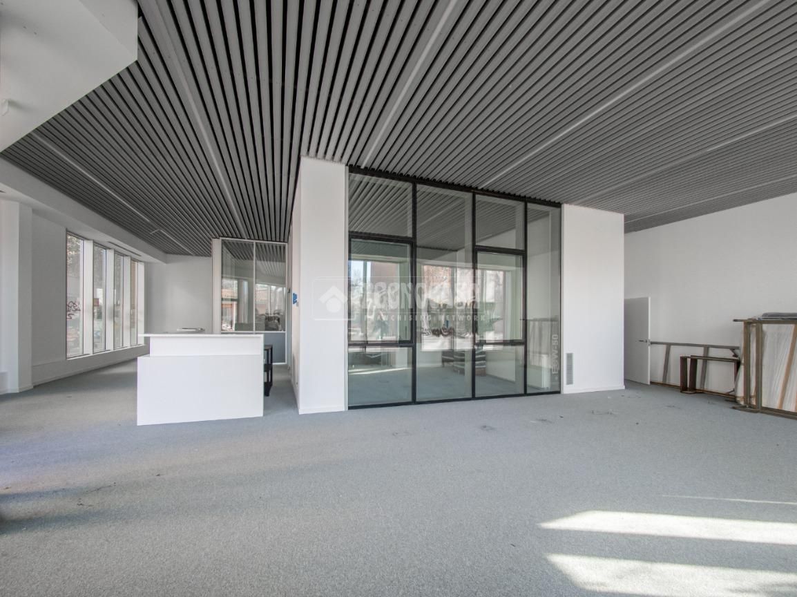 Premises for sale in  Madrid Capital  with Air Conditioner and Heating