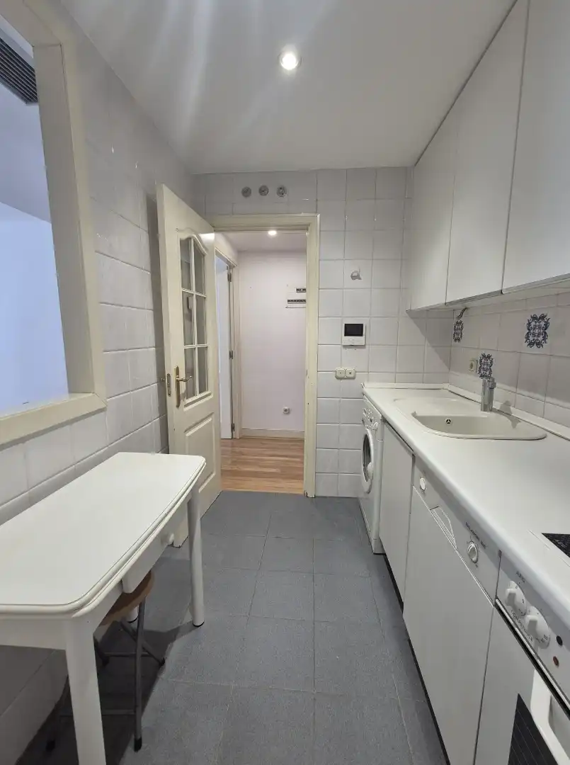 Apartamento con jardín en alquiler en Calle de Antonio Pérez, imagen 8