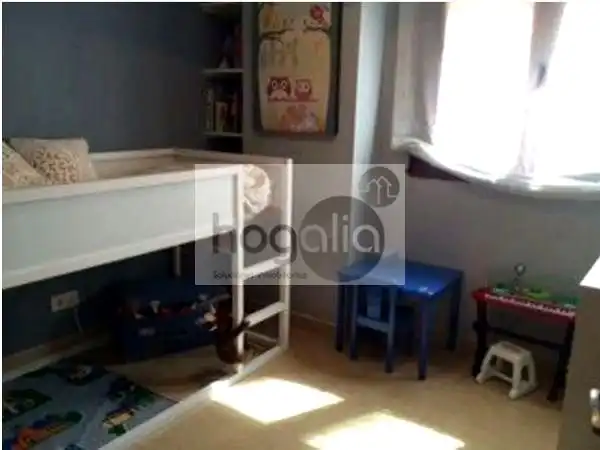 Bedroom of Flat for rent in Sevilla  with Air Conditioner, Private garden and Swimming Pool