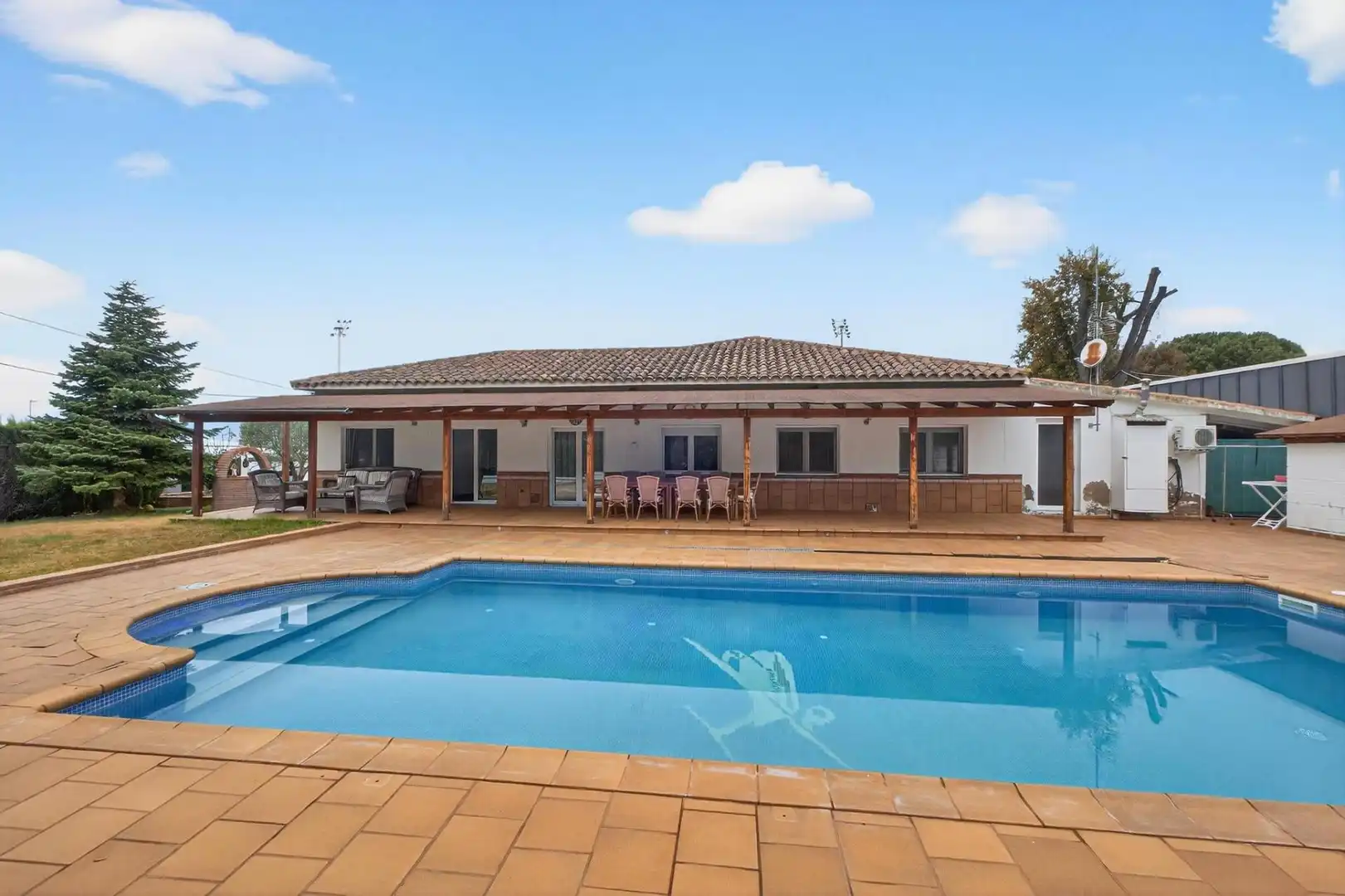 Detached house with pool for sale in Disseminat afores, s/n, parc 11, poligon 4, Vilobi