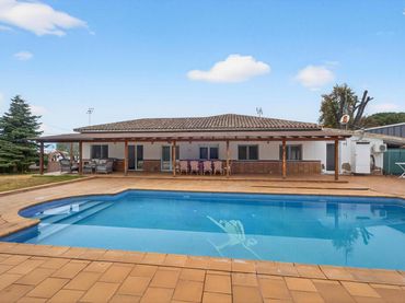 Xalet amb piscina en venda a Disseminat afores, s/n, parc 11, poligon 4, Vilobi