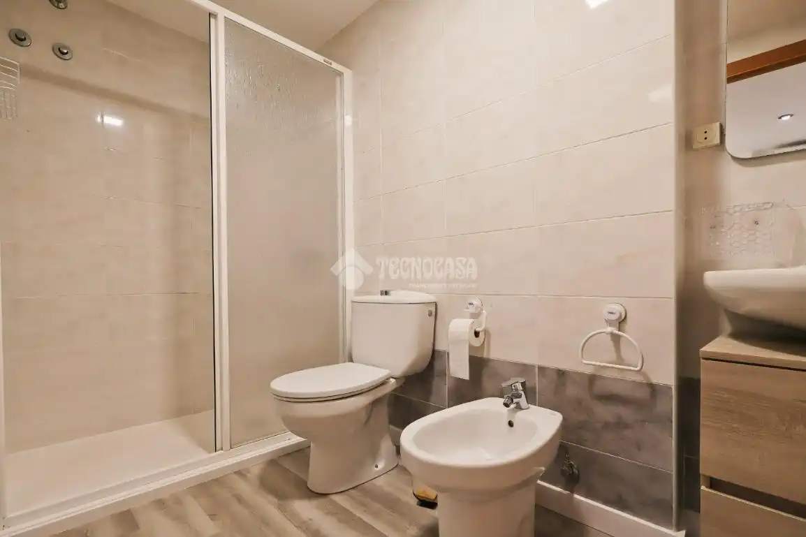 Bathroom of Flat for sale in Canet d'En Berenguer  with Air Conditioner, Terrace and Storage room