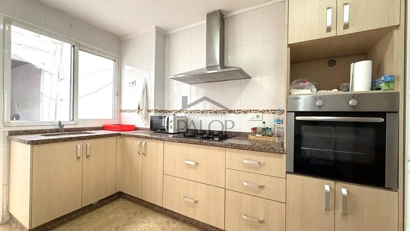 Kitchen of Houses for sale in Carcaixent  with Terrace