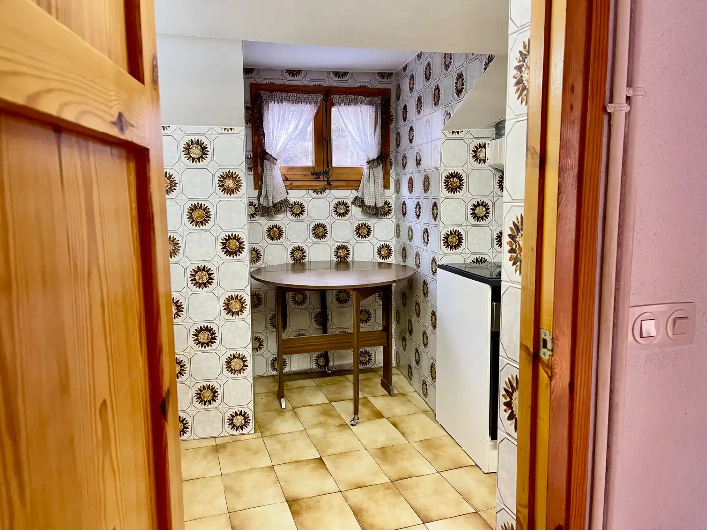 Cocina de Ático en venta en Setcases con Calefacción, Terraza y Amueblado
