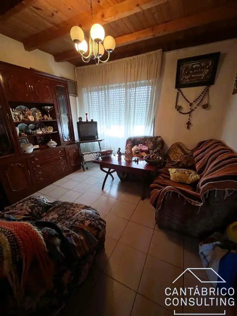 Sala de estar de Casa adosada en venta en San Martín de Oscos con Terraza