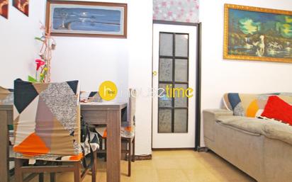 Bedroom of Flat for sale in Mataró