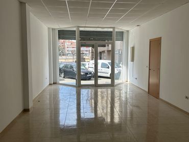 Gewerbefläche zur Miete in Paseo de europa 58