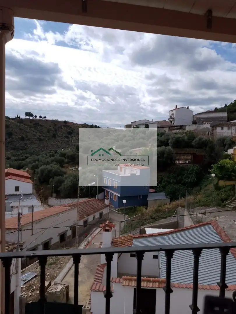 Vista exterior de Casa o xalet en venda en Enguídanos amb Moblat