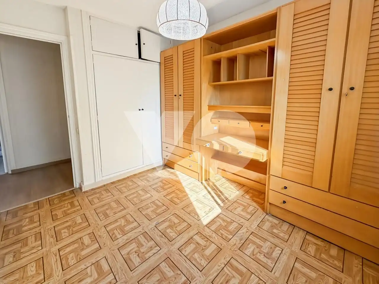 Habitación de Piso en venta en Madrid con Calefacción y Terraza