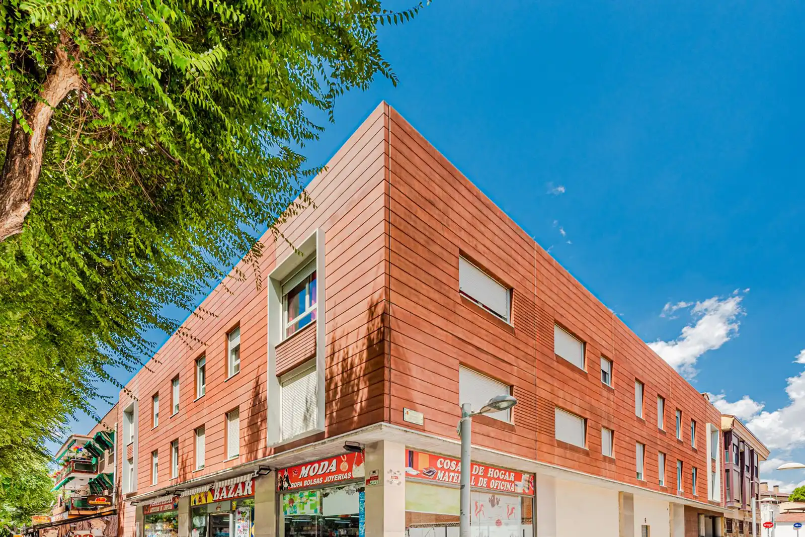 Vista exterior de Pis en venda en Pinto amb Aire condicionat, Terrassa i Traster