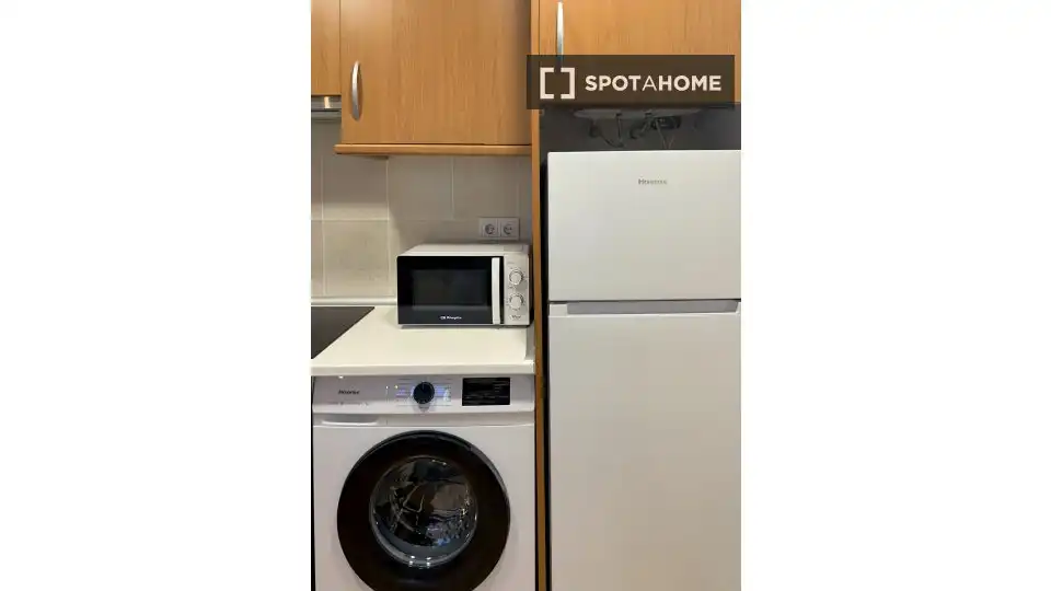 Kitchen of Flat for rent in Madrid  with Air Conditioner, Heating and Furnished