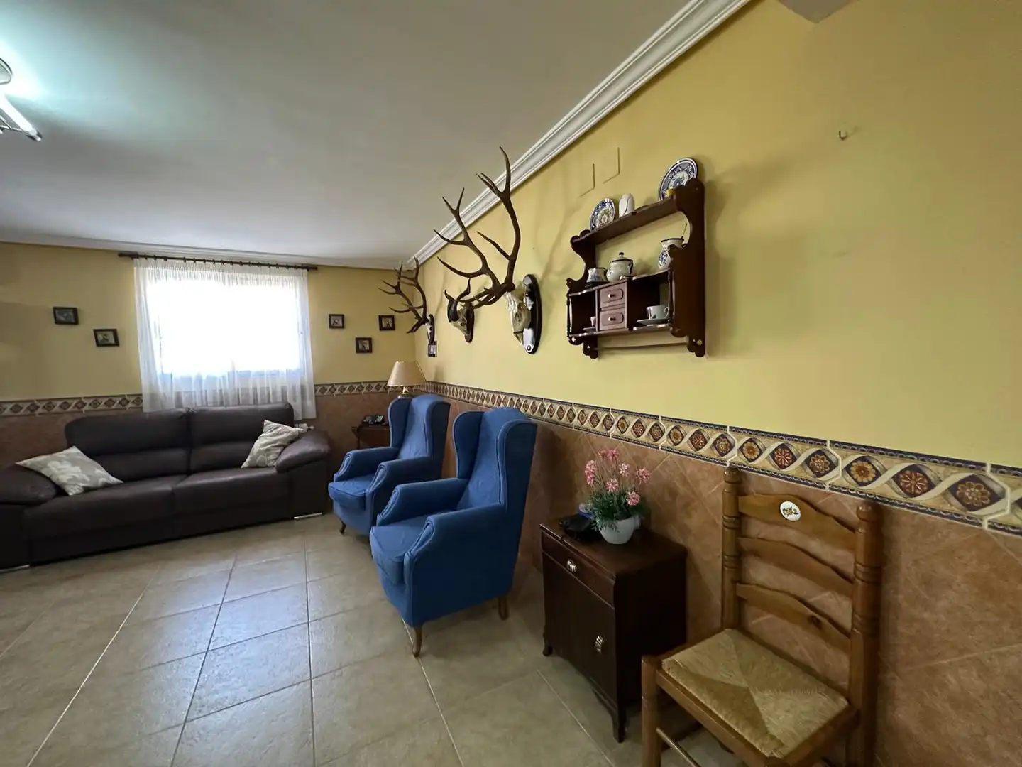 Sala de estar de Casa o chalet en venta en Mutxamel con Aire acondicionado, Calefacción y Jardín privado