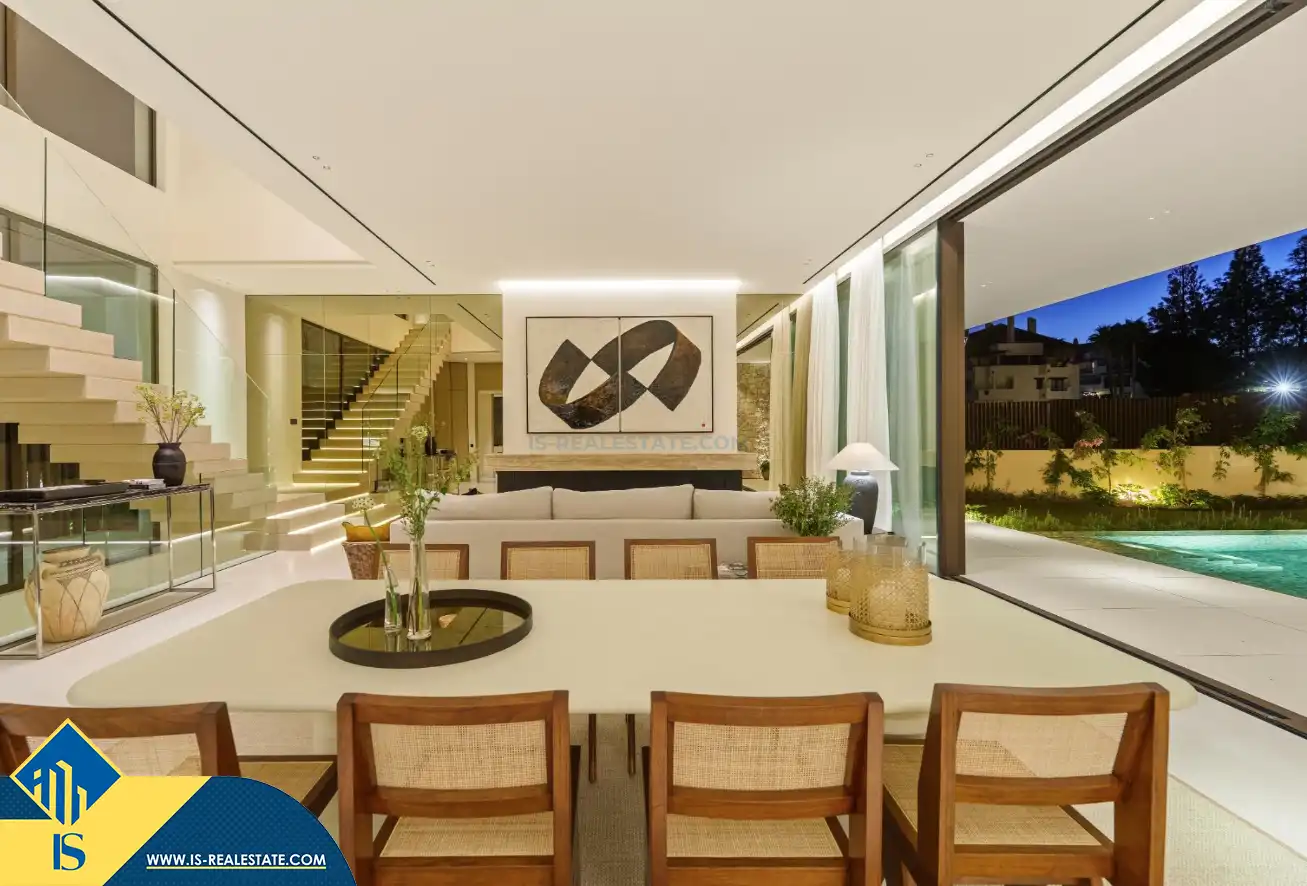 Chalet con piscina en venta en Milla de Oro, imagen 3