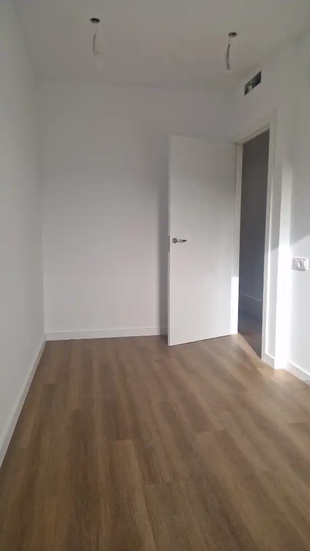 Dormitori de Casa adosada en venda en Torrelles de Llobregat amb Aire condicionat, Calefacció i Jardí privat