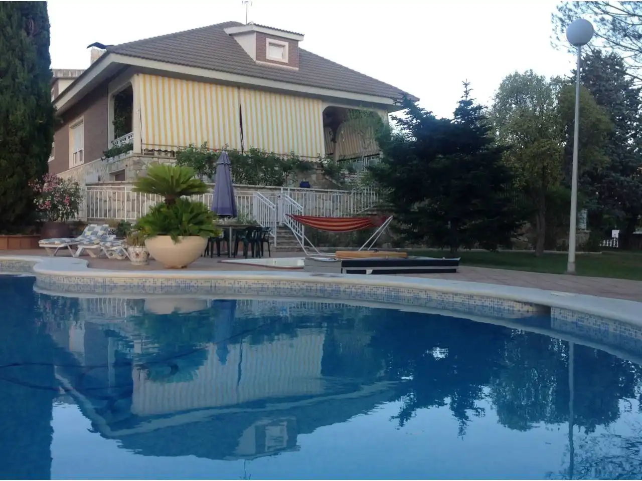 Casa o xalet en venda a Calle CHAFARINAS, 11, Petrer