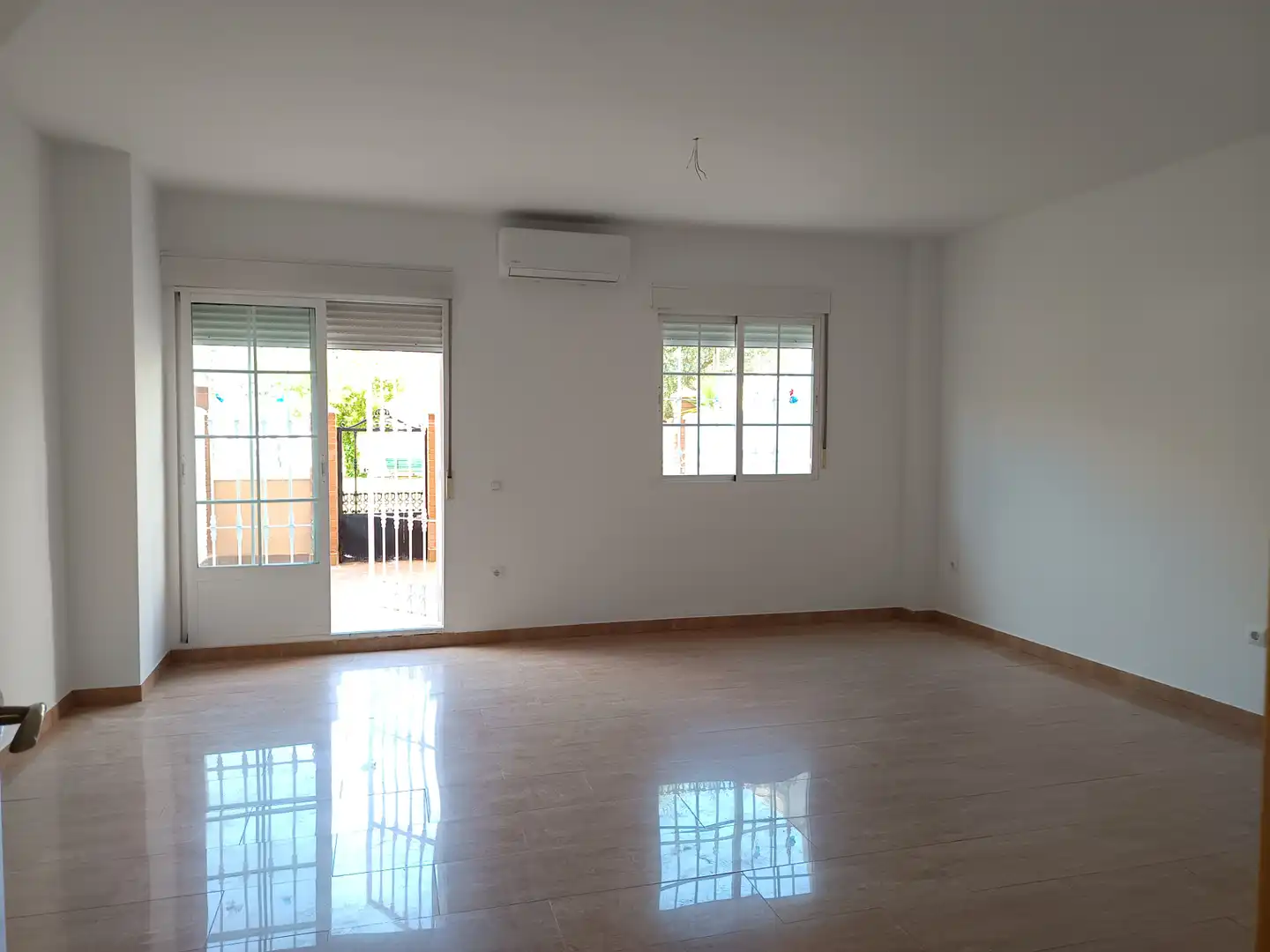 Duplex con piscina in vendita a La Carolina, imagen 2