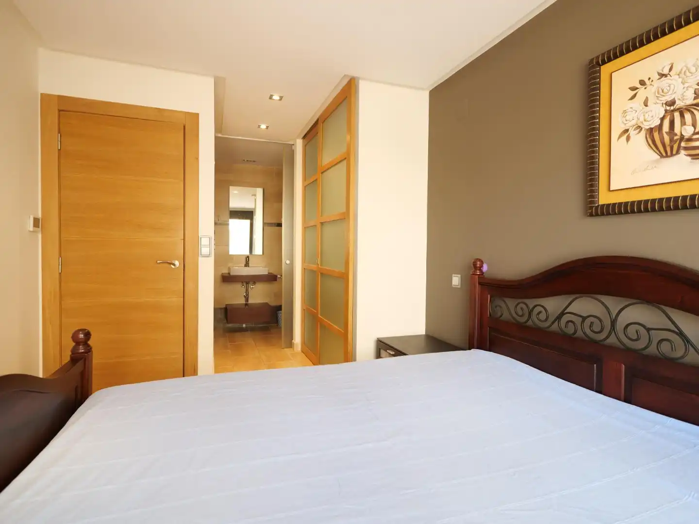 Habitación de Apartamento en venta en Guardamar del Segura con Aire acondicionado, Jardín privado y Terraza