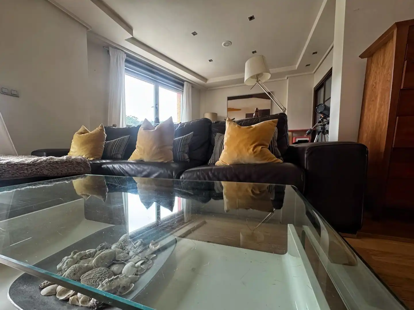 Living room of Flat for sale in O Grove    with Heating, Terrace and Furnished