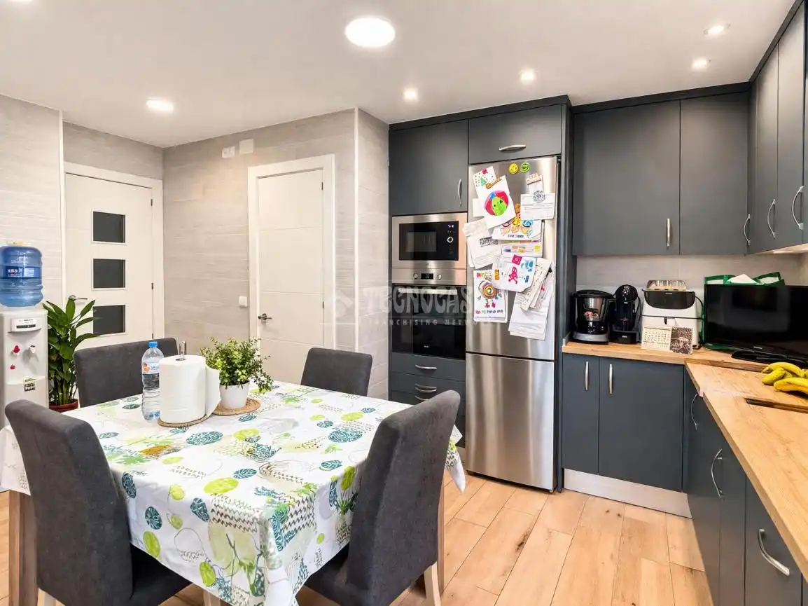 Kitchen of Detached homes for sale in Añover de Tajo  with Air Conditioner and Storage room