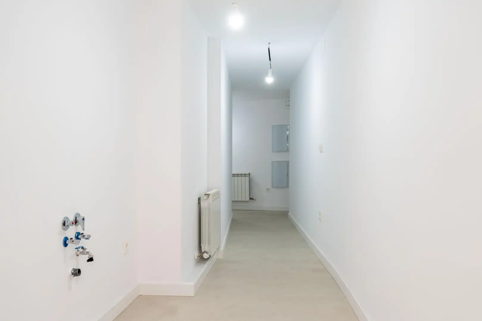 Flat for sale in Granada  with Air Conditioner and Heating
