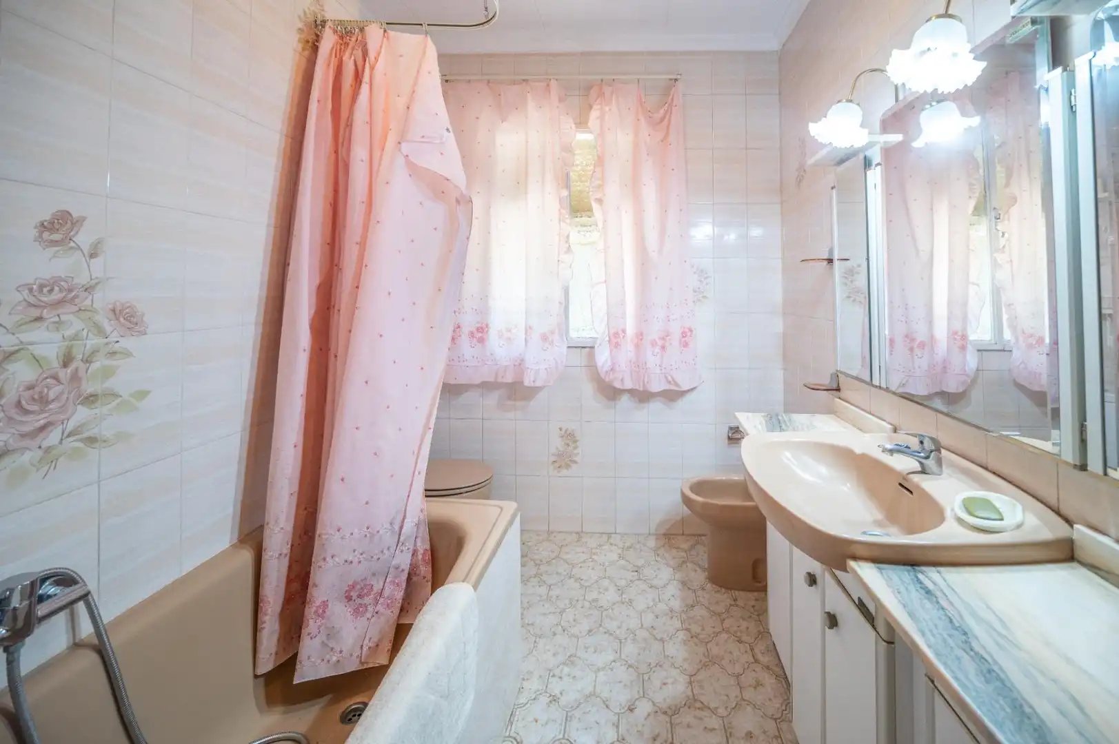 Chalet con piscina en venta en Avenida Suspiro del Moro 41, imagen 53