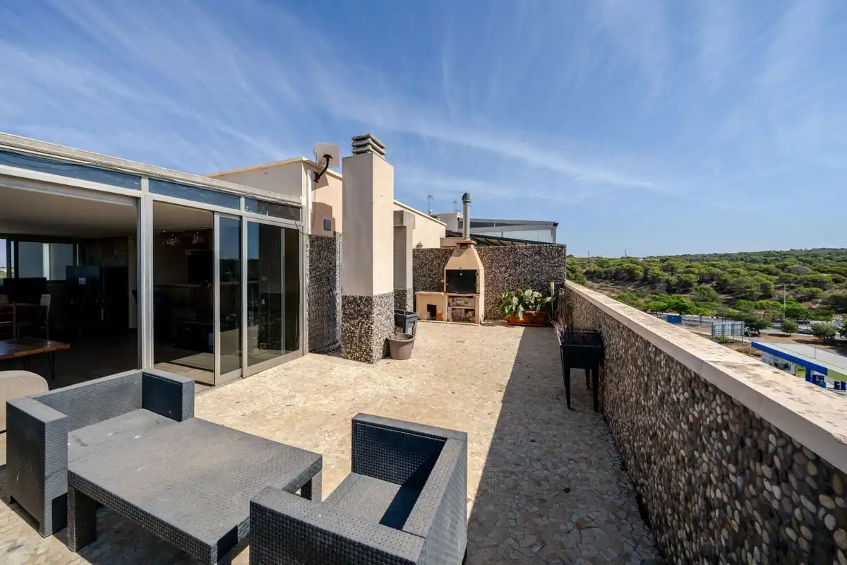 Ático con terraza en venta en Calle Lérida
